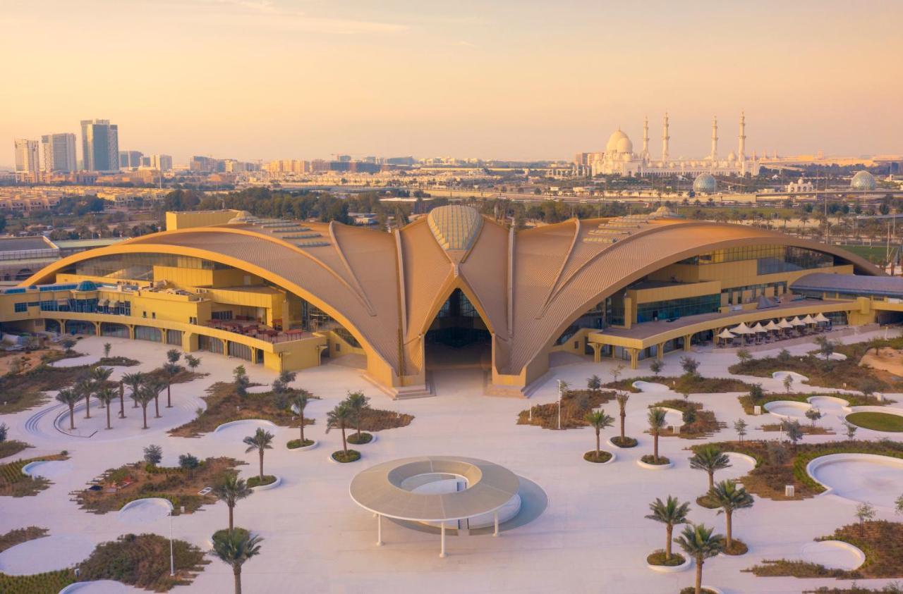 Erth Abu Dhabi Hotel エクステリア 写真