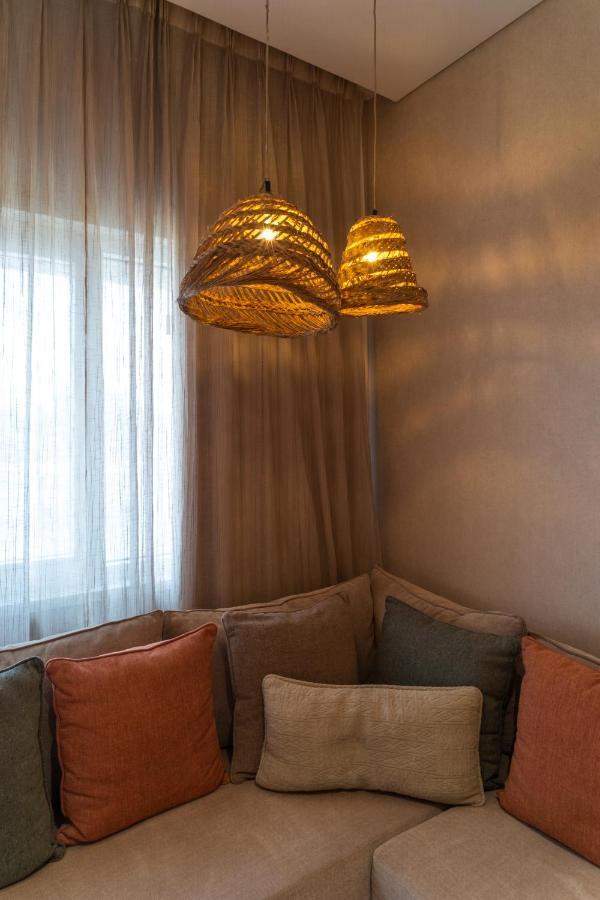 Erth Abu Dhabi Hotel エクステリア 写真