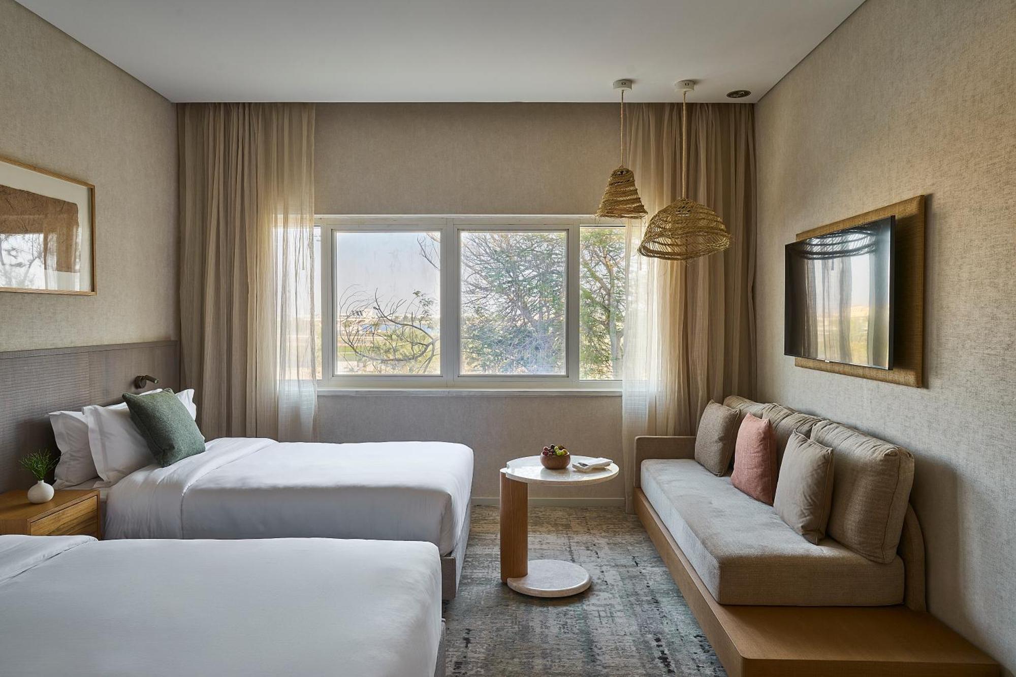 Erth Abu Dhabi Hotel エクステリア 写真